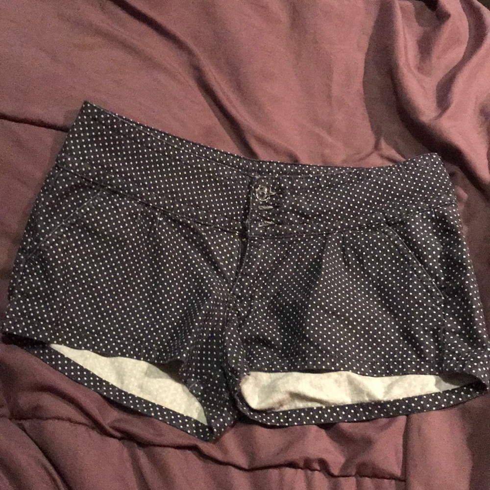 Celebrity pink jeans size 7 grey and white shorts